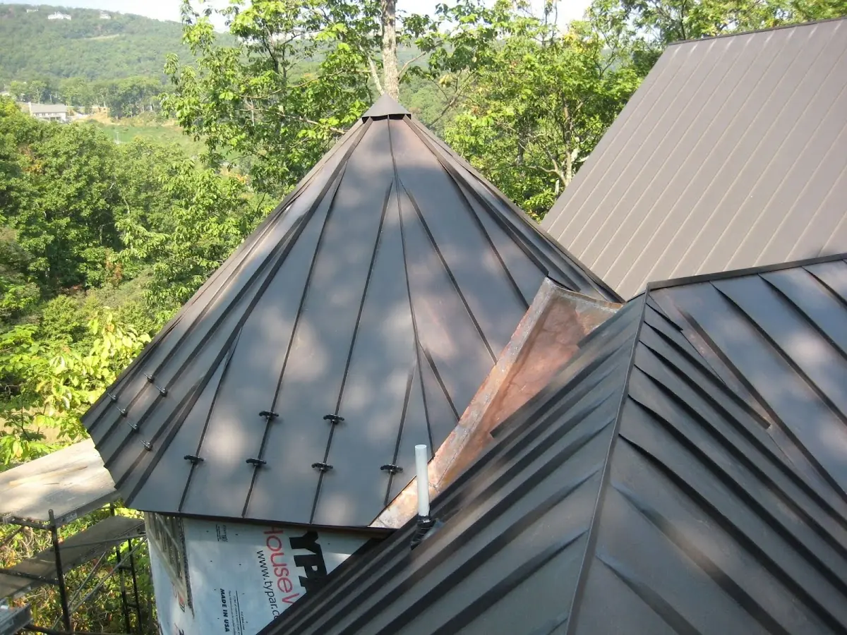 Professional Roof Tarp Installation by Craftsman Roofing in Ijamsville